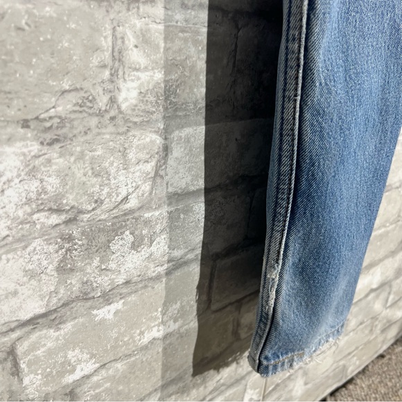 36x36 Vintage 90s Y2K Levi's 501 Button Fly Light Wash Dad Jeans *Flawed* - Picture 6 of 16